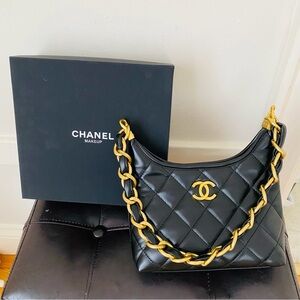 New in Box Chanel Makeup GWP Black Quilted Faux Leather 24A Hobo Shoulder Bag